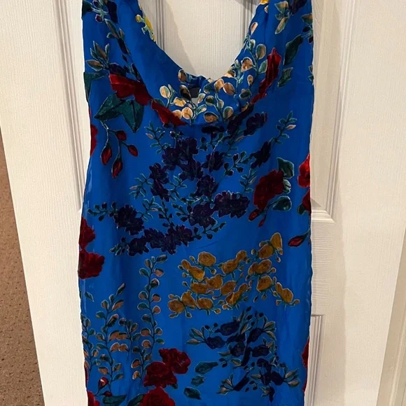 Blue Sleeveless Maxi Dress - Picture 2 of 11